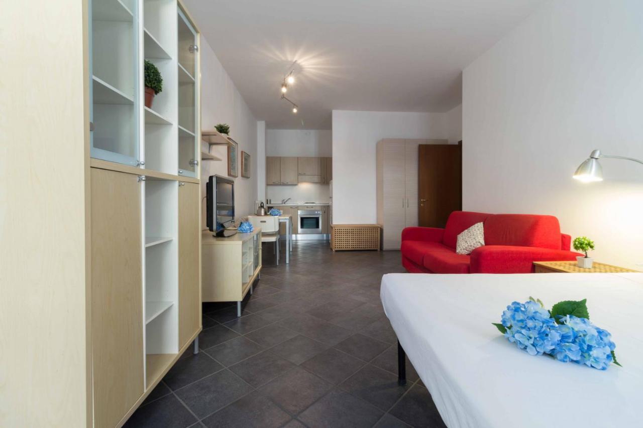 Galleria Roma Apartment - Affitti Brevi Italia 레코 외부 사진
